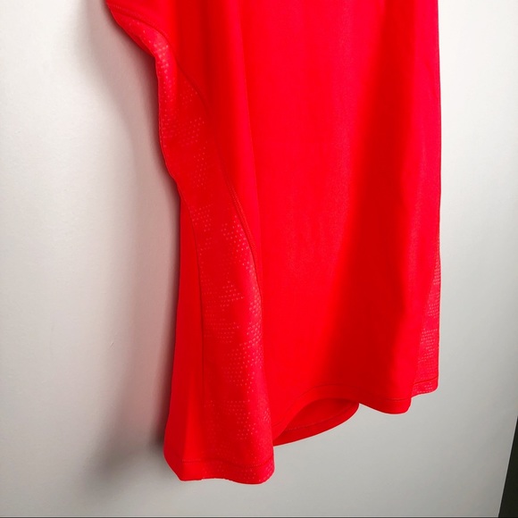 Under Armour HeatGear Racer Back Tank Top - Picture 3 of 6